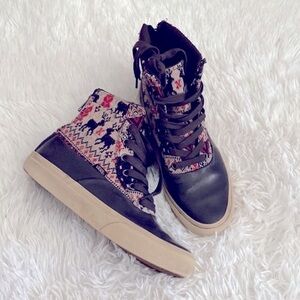 Vans mid top sneakers